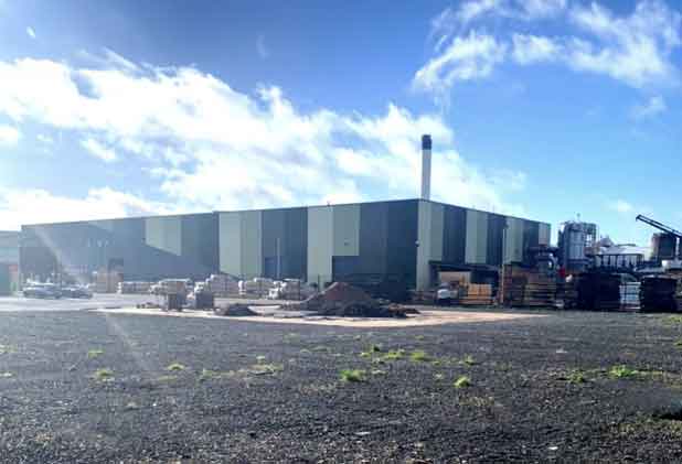 //wombourne-house.co.uk/wp-content/uploads/2024/03/compound-yard.jpg